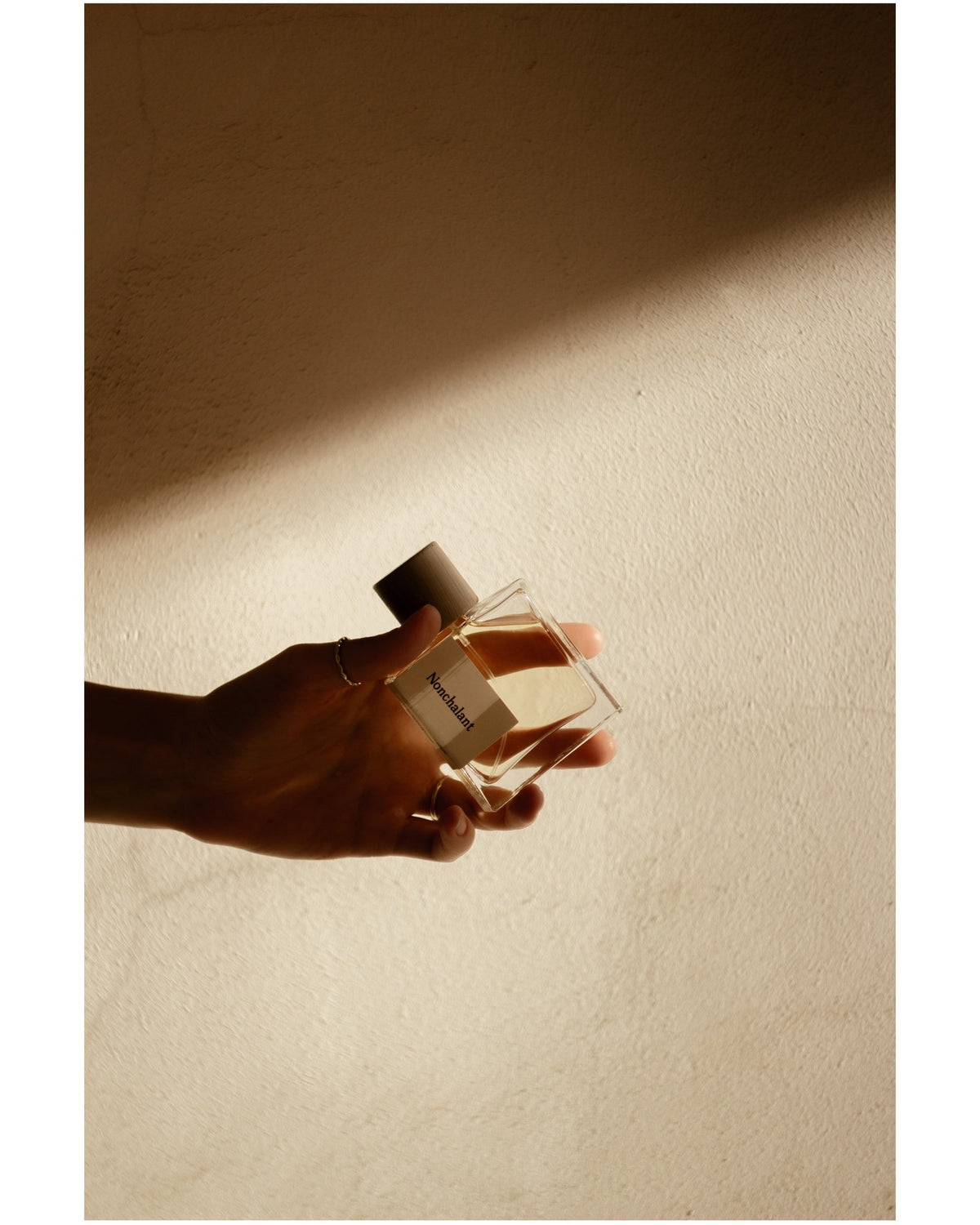 NONCHALANT, Extrait
